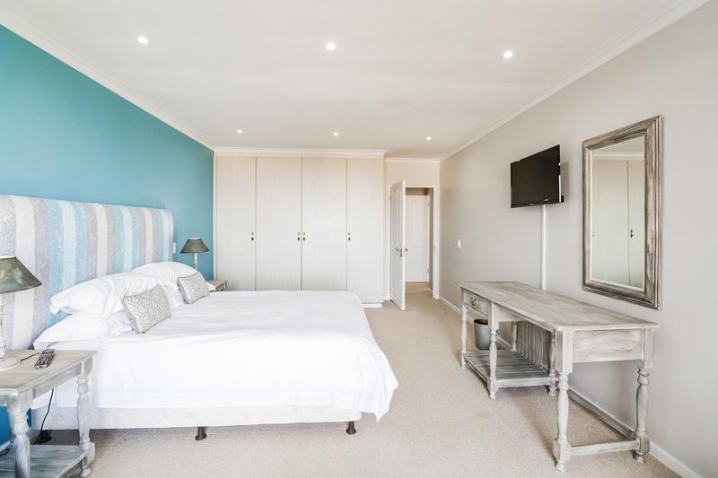 To Let 2 Bedroom Property for Rent in Pinnacle Point Golf Estate Western Cape